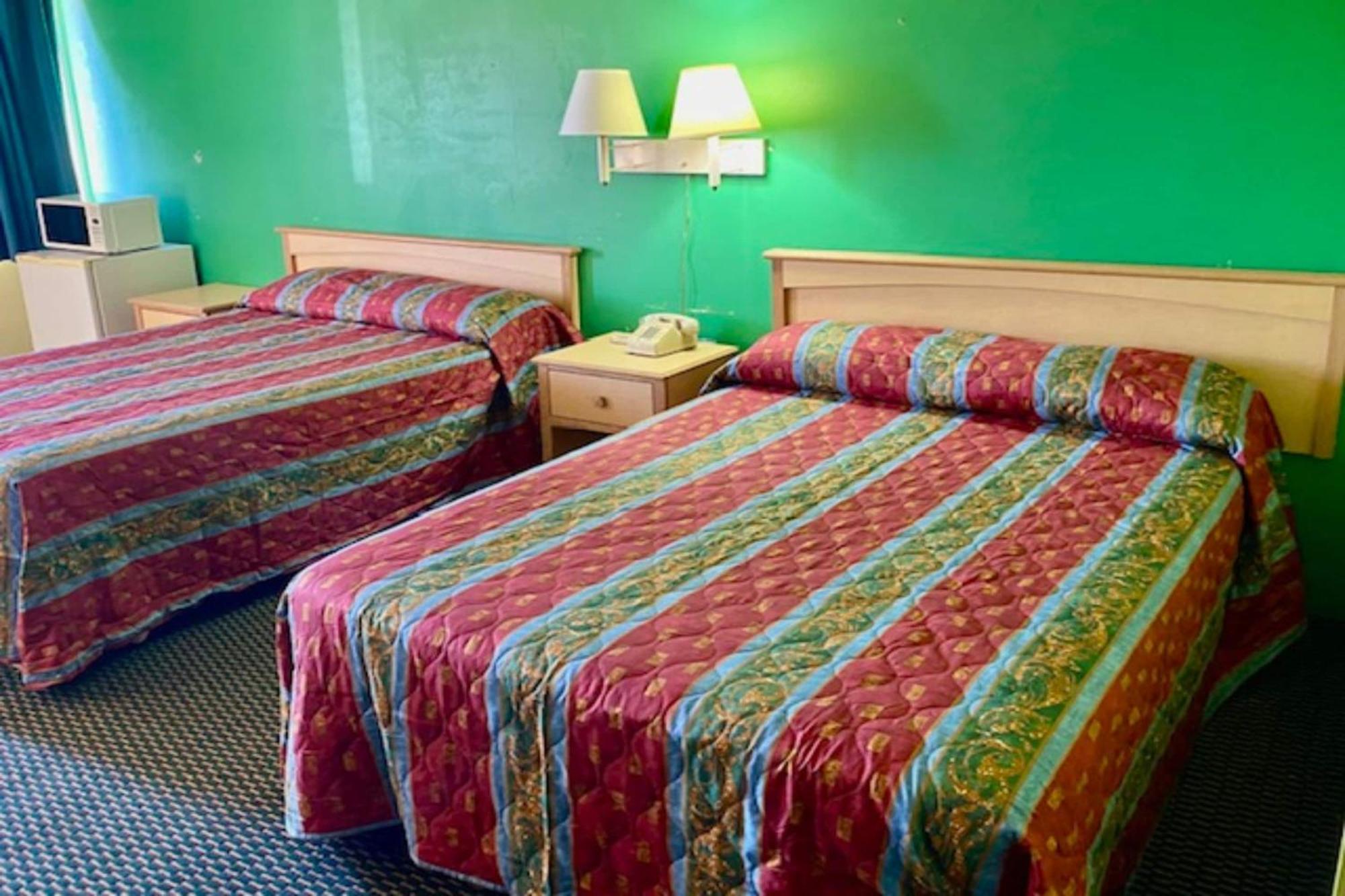 Red Carpet Inn & Suites Lima -Listing Partner Exterior foto